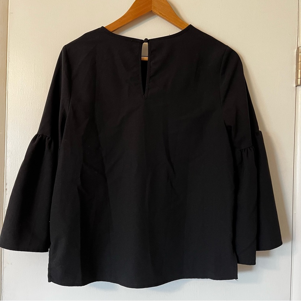 Who What Wear wide sleeve top - Picture 2 of 6